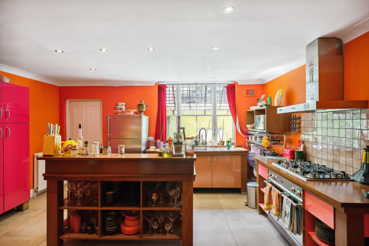 house for sale in Hollywood Road, Chelsea, London, SW10 CHL012349338