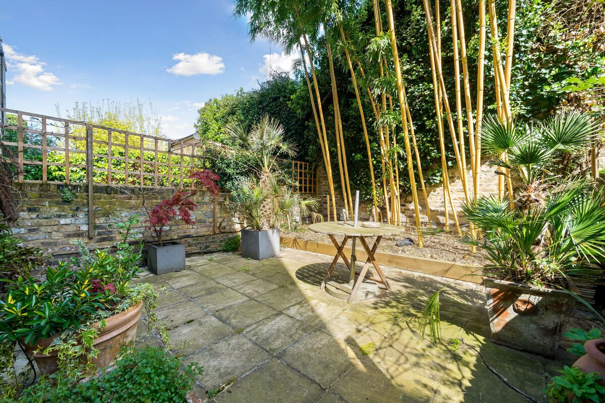 house for sale in Hollywood Road, Chelsea, London, SW10 CHL012349338