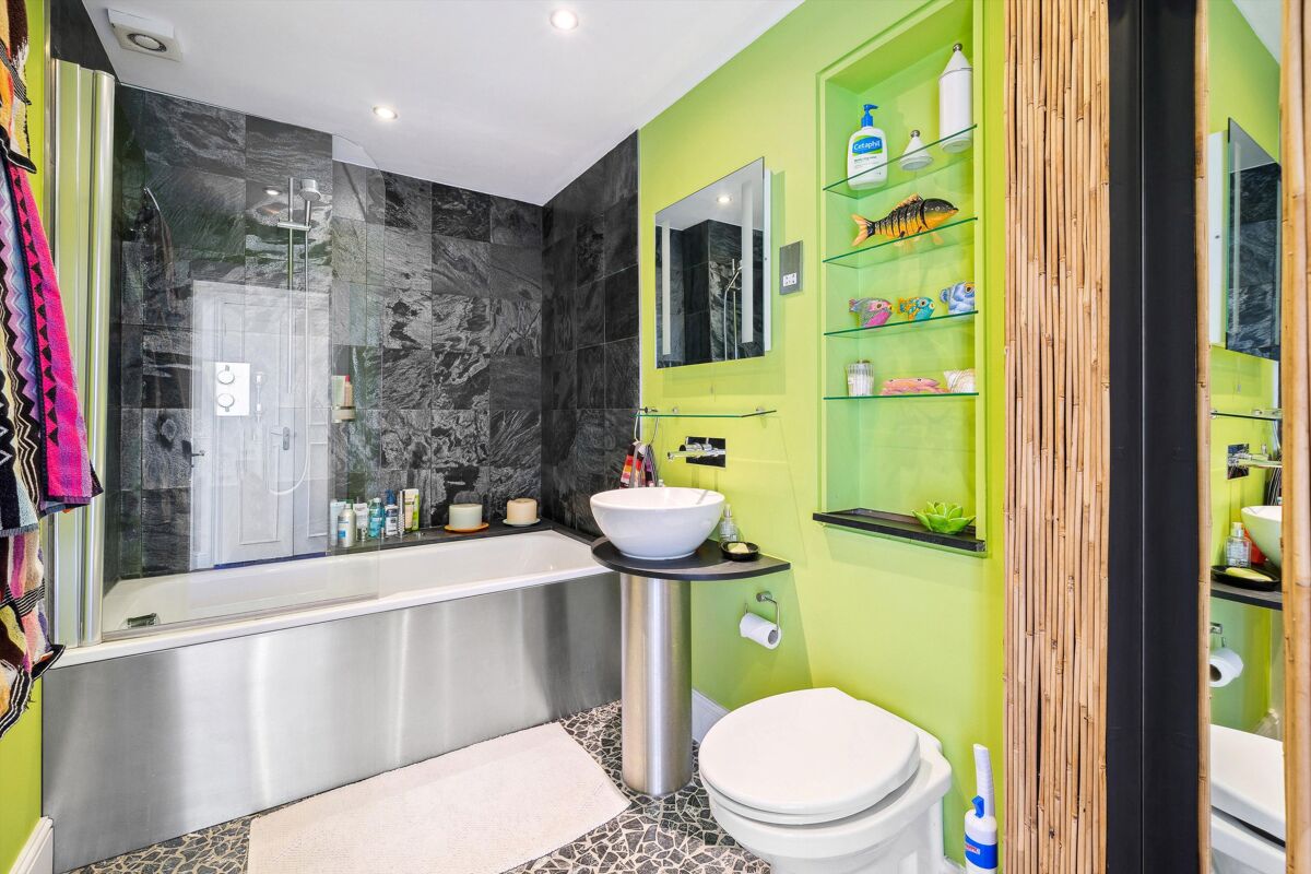 house for sale in Hollywood Road, Chelsea, London, SW10 CHL012349338