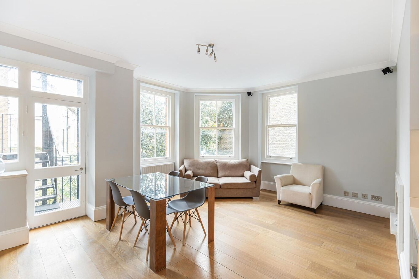 Image of Drayton Gardens, London, SW10