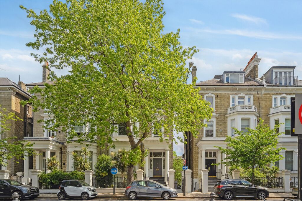 Image of Redcliffe Gardens, London, SW10.