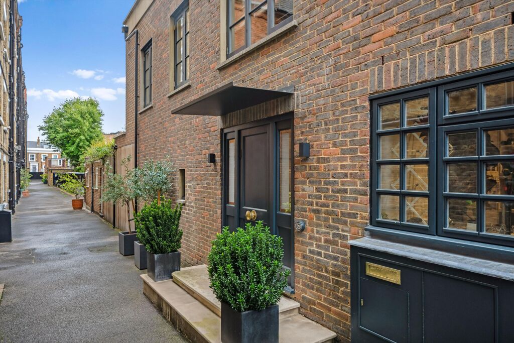 Image of Winterton Place, London, SW10