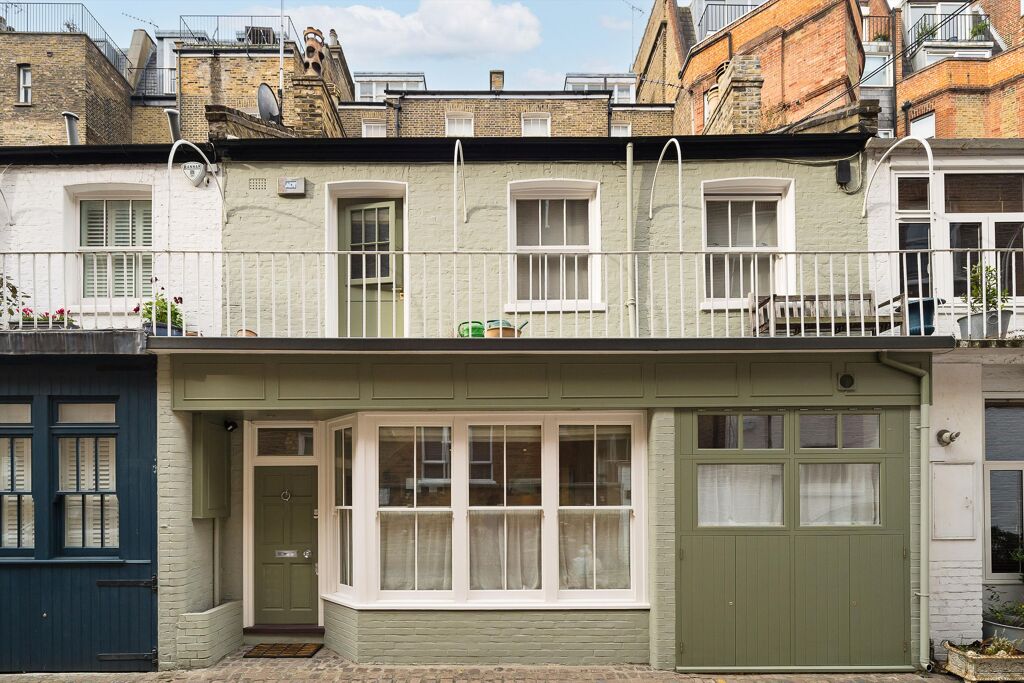 Image of Dove Mews, London, SW5