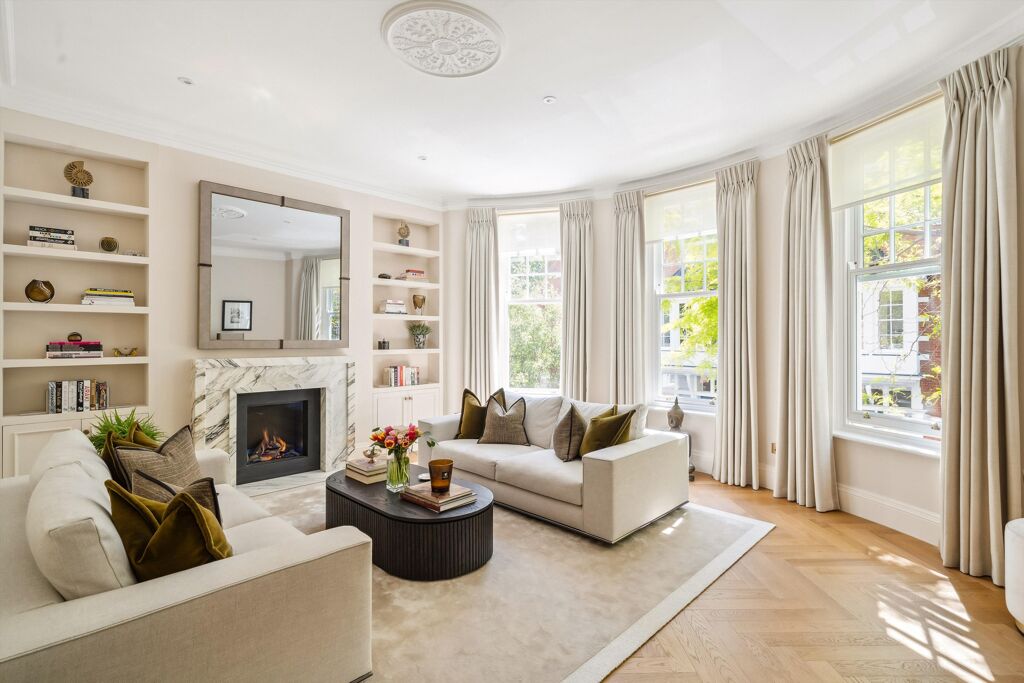 Image of Sloane Court East, London, SW3