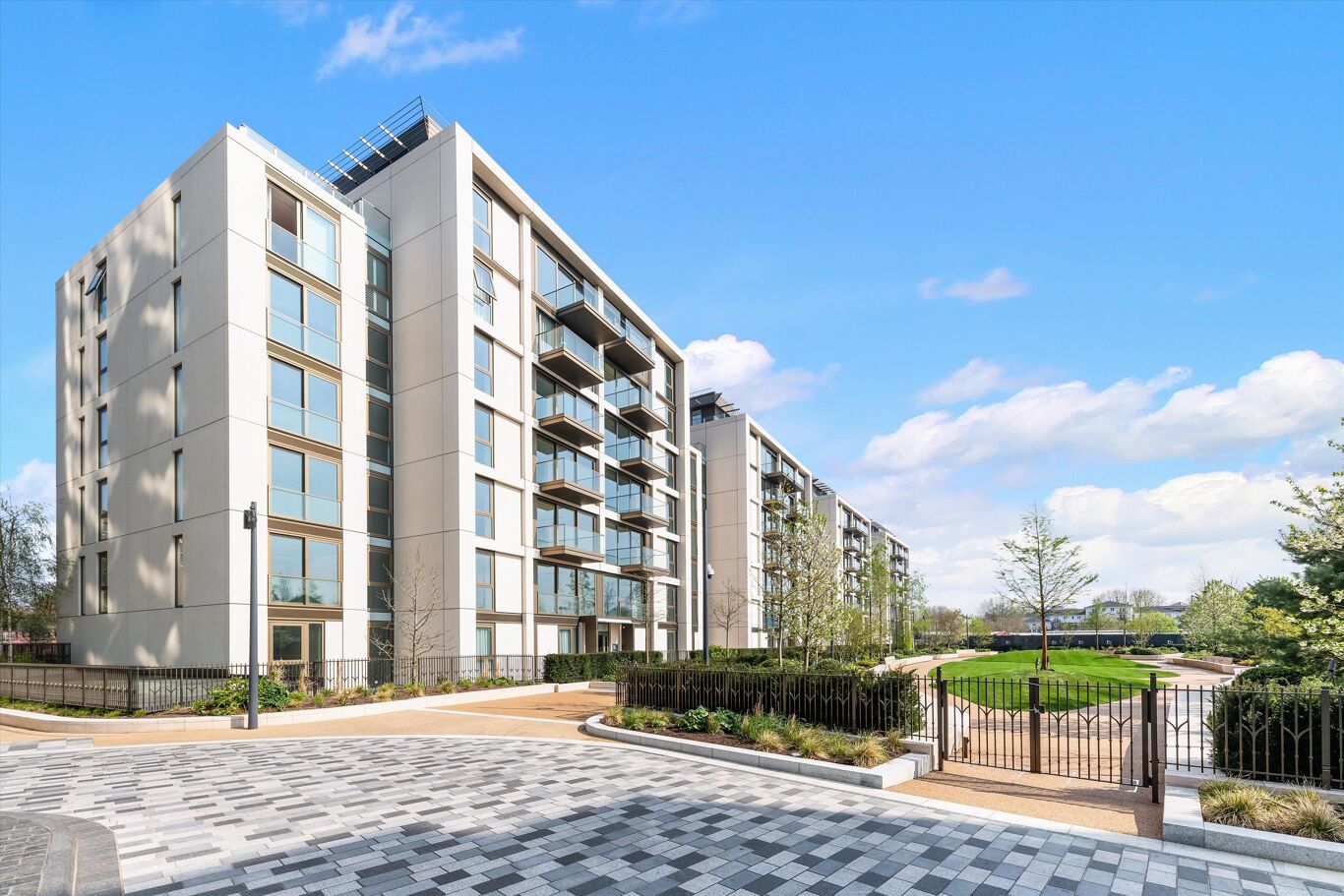 Image of Lillie Square, London SW6