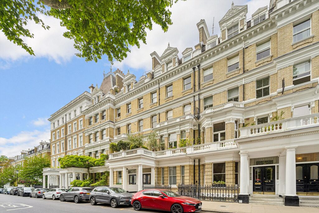 Image of Wetherby Gardens, Kensington, London SW5