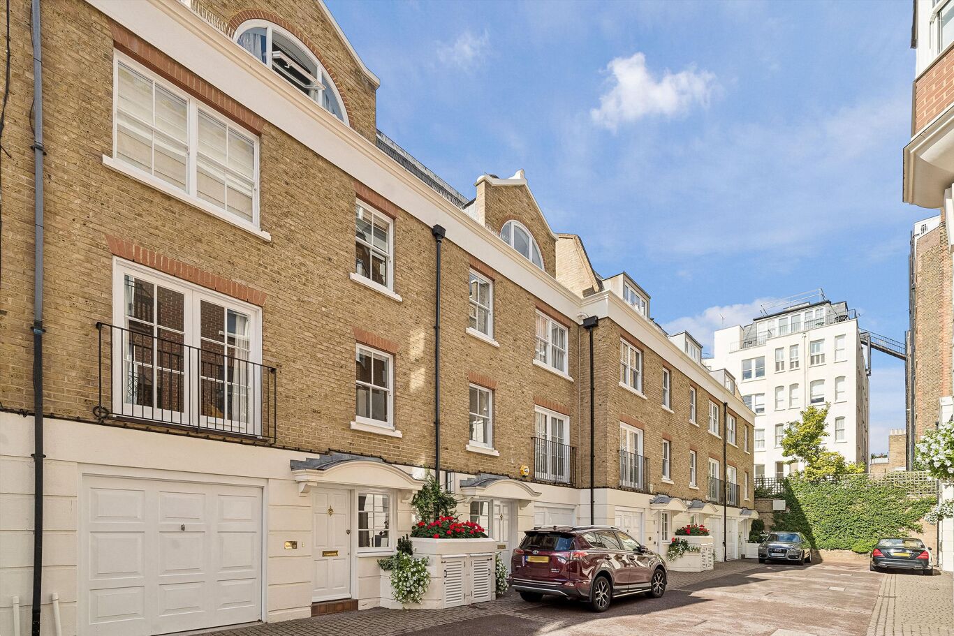 Image of Clifton Gate, Hollywood Road, London SW10