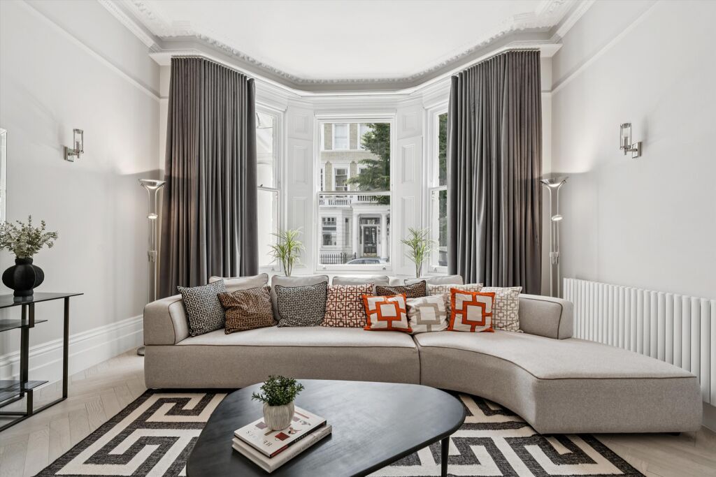 Image of Southwell Gardens, London SW7