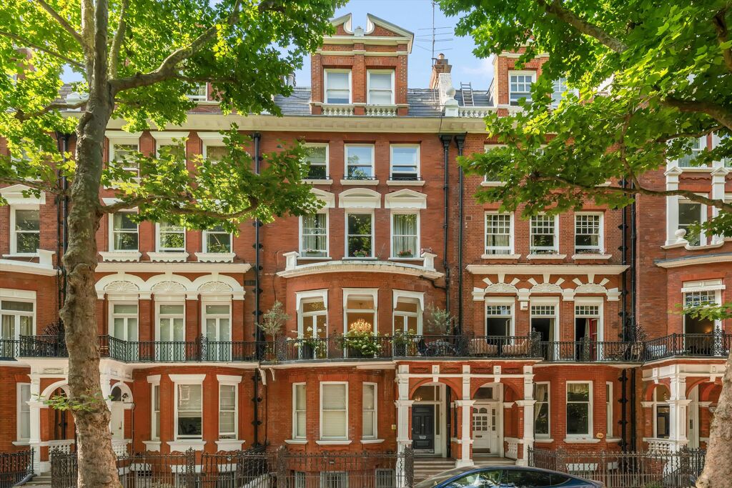Image of Bramham Gardens, London SW5