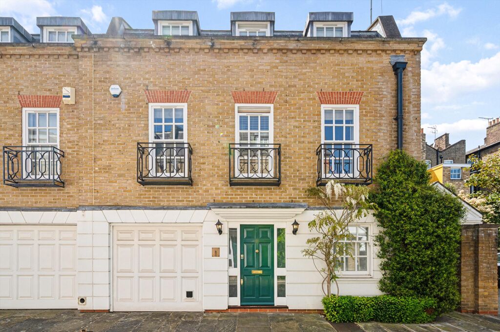 Image of Farrier Walk, London SW10.