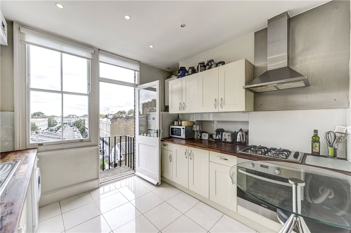 flat for sale in Kings House, Kings Road, Chelsea, London, SW10