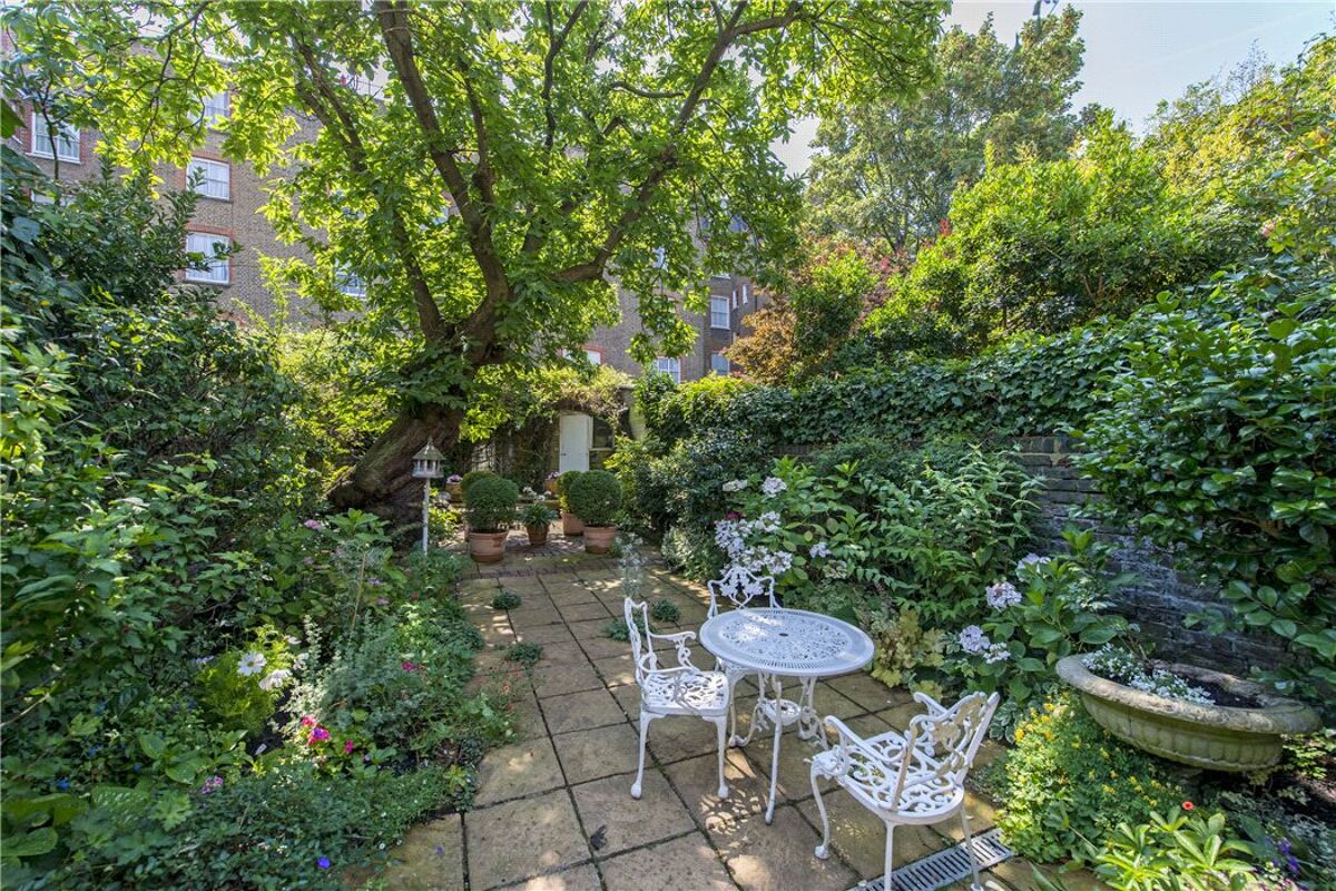 house for sale in Earls Court Gardens, Earls Court, London, SW5