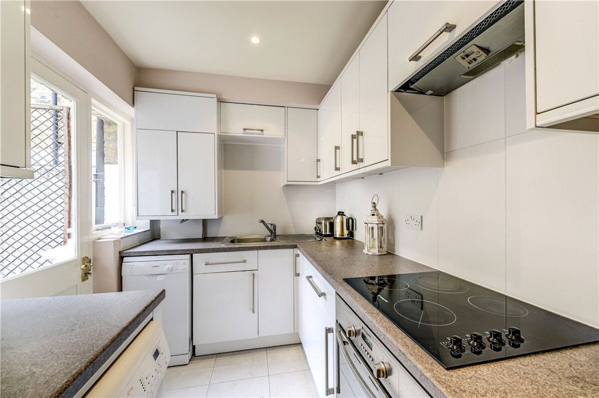 flat for sale in Ashburnham Road, Chelsea, London, SW10 CHL130270