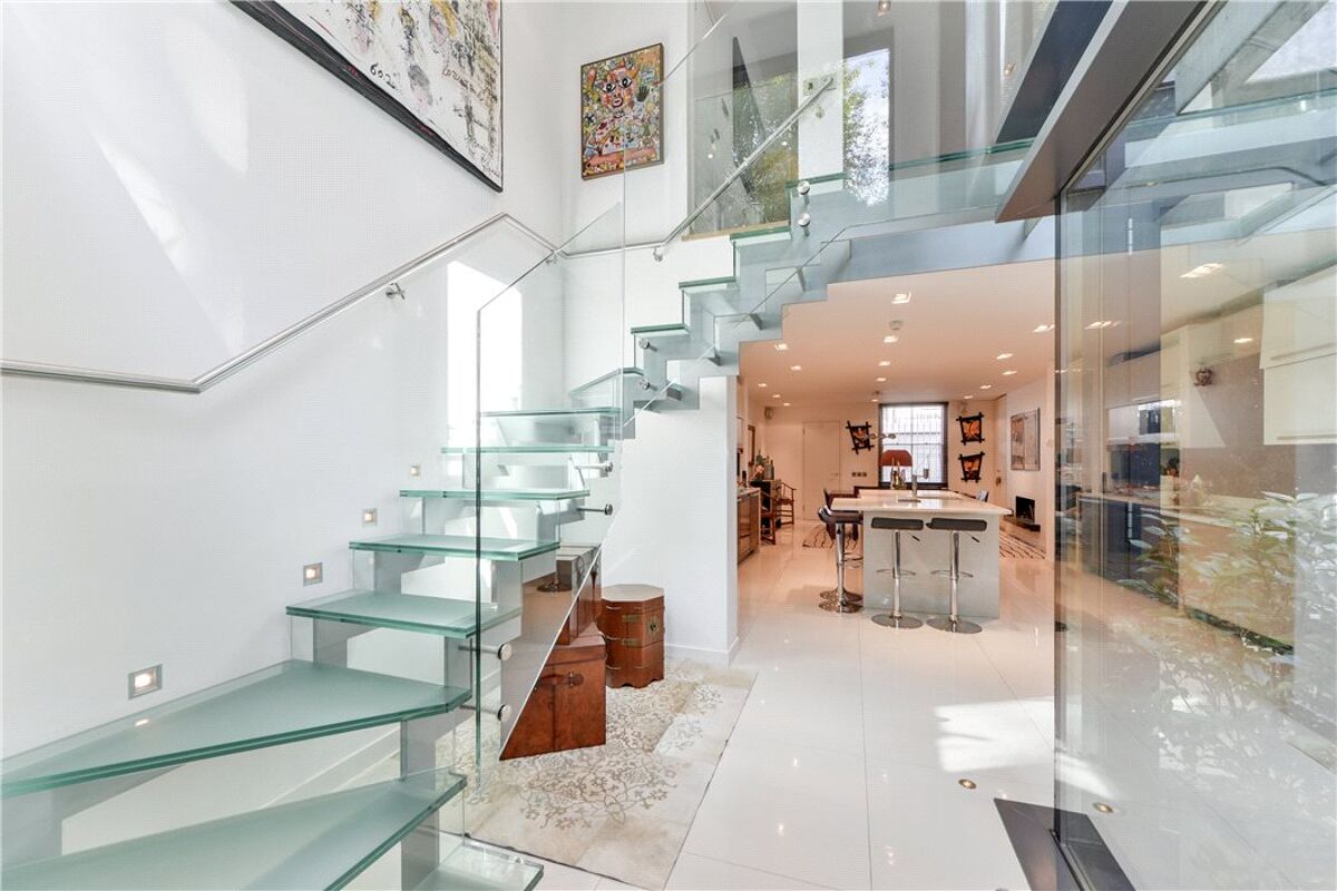 house for sale in Ifield Road, Chelsea, London, SW10 CHL140244