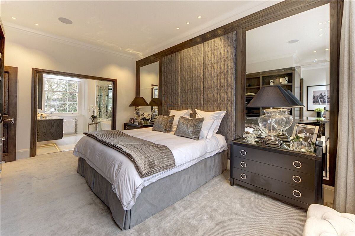 house for sale in Carlyle Square, Chelsea, London, SW3 CHL150165