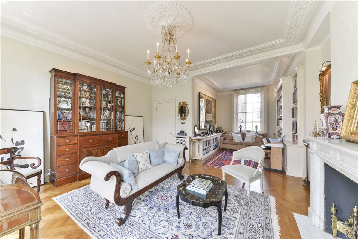 house for sale in Wellington Square, Chelsea, London, SW3 CHL150188