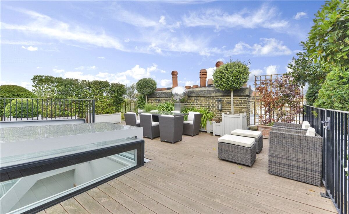 penthouse for sale in Oakley Street, Chelsea, London, SW3 CHL160224