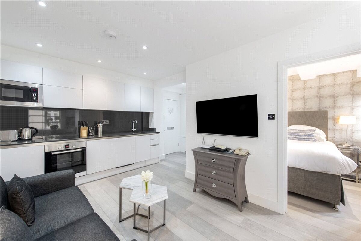 flat for sale in Nell Gwynn House, Sloane Avenue, London, SW3