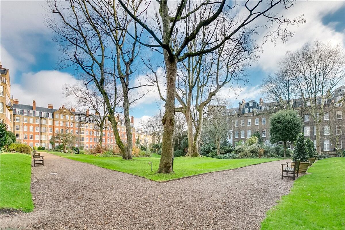 flat for sale in Coleherne Court Old Brompton Road Chelsea London flat for sale in Coleherne Court Old Brompton Road Chelsea London