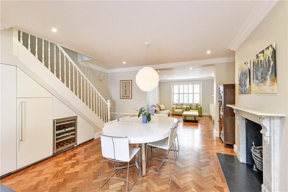 house for sale in Redcliffe Place, Chelsea, London, SW10 CHL180142