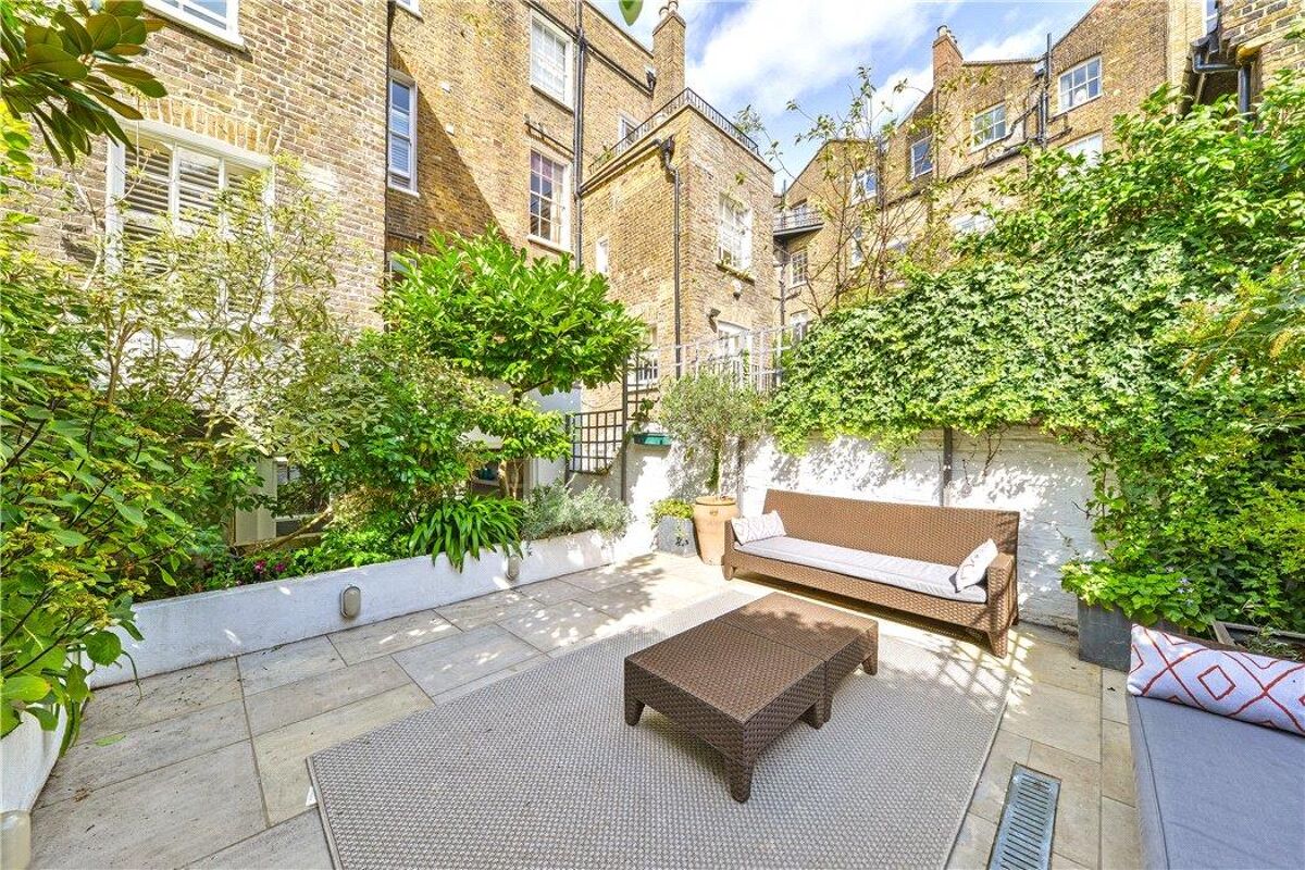 house for sale in Redcliffe Place, Chelsea, London, SW10 CHL180142