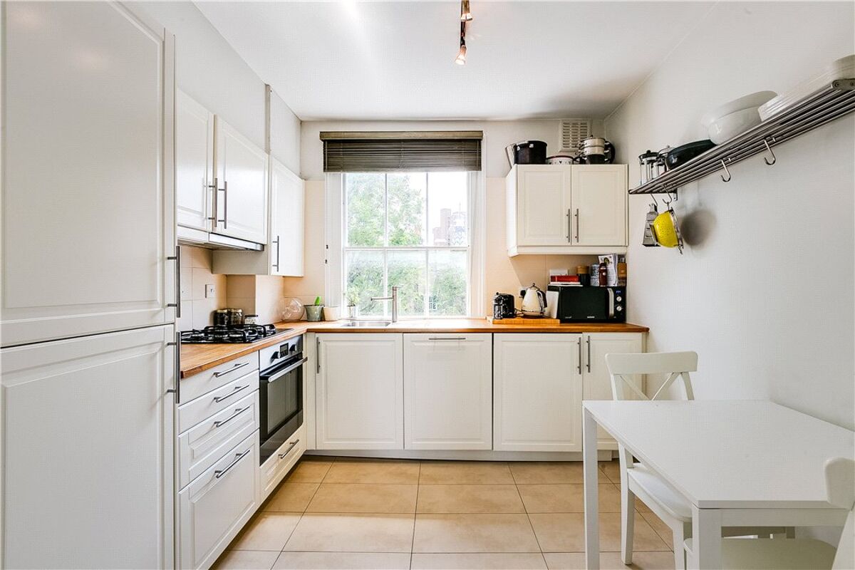 flat for sale in Lamont Road, Chelsea, SW10 CHL180186 Knight Frank