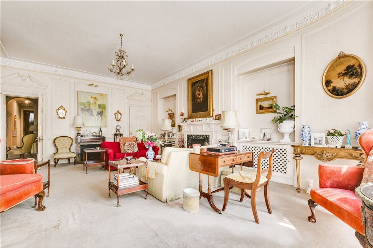 flat for sale in Drayton Gardens, London, SW10 CHL190062 Knight Frank