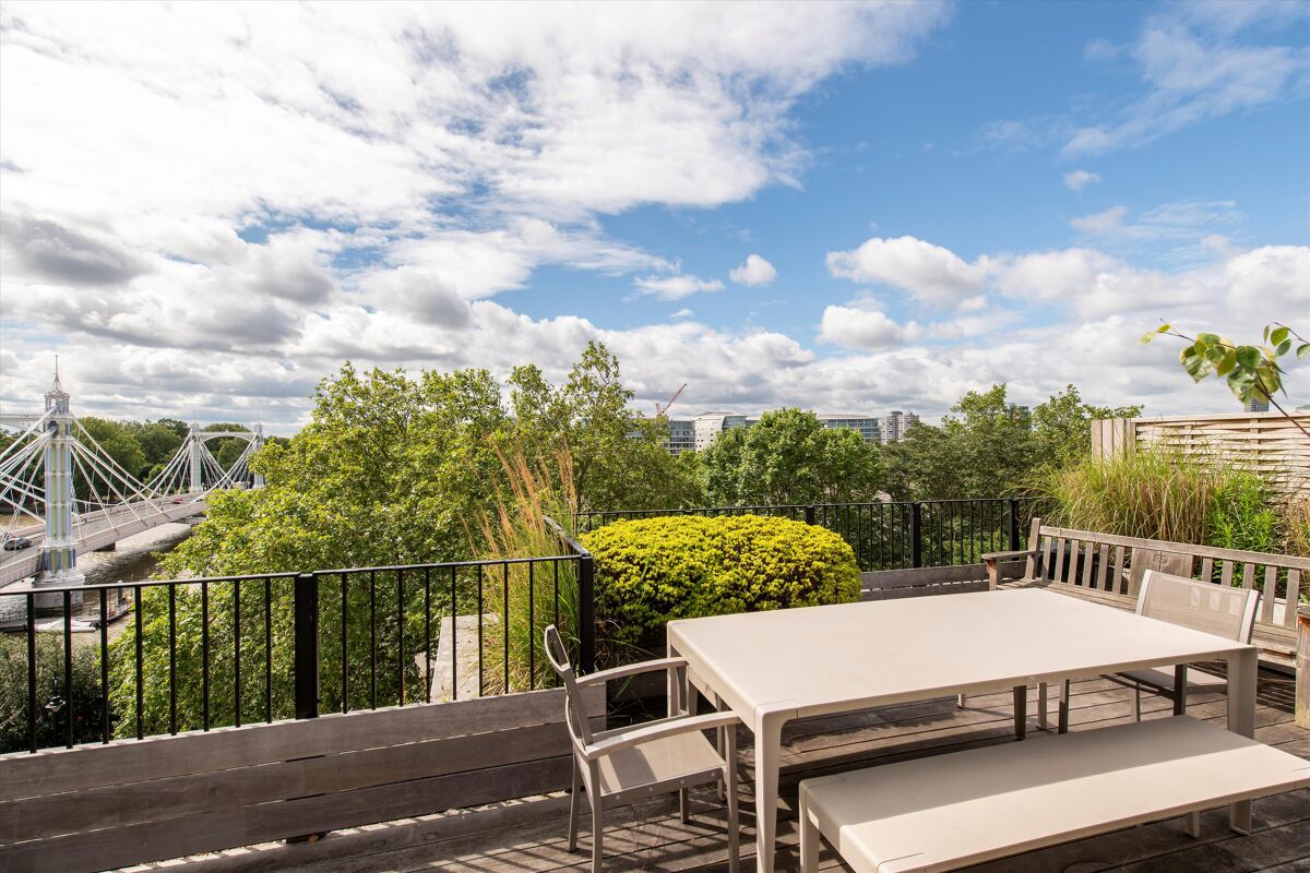 Property for sale Pier House, 31 Cheyne Walk, London, SW3 Knight Frank