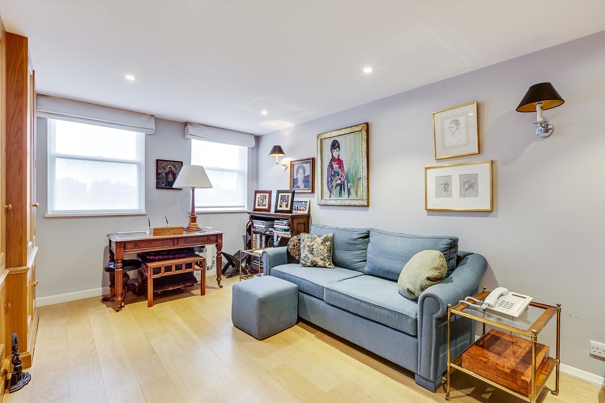 Property for sale Pier House, 31 Cheyne Walk, London, SW3 Knight Frank