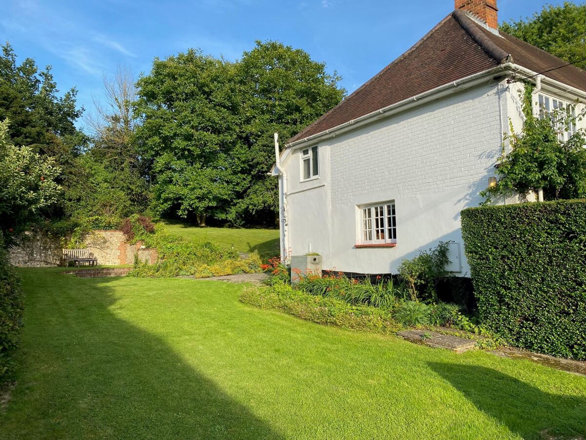 house for sale in Penton Mewsey, Andover, Hampshire, SP11