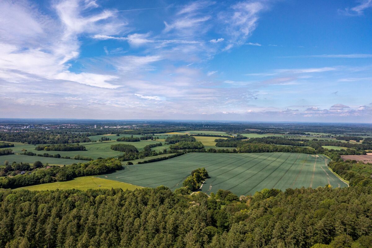 estate for sale in Hackwood Park, Basingstoke, Hampshire, RG25 CHO012037144 Knight Frank