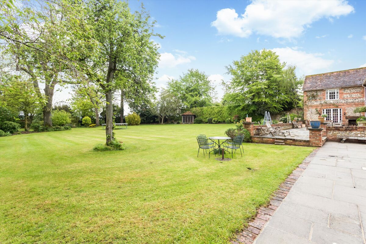 house for sale in Quarley, Andover, Hampshire, SP11 CHO012071390