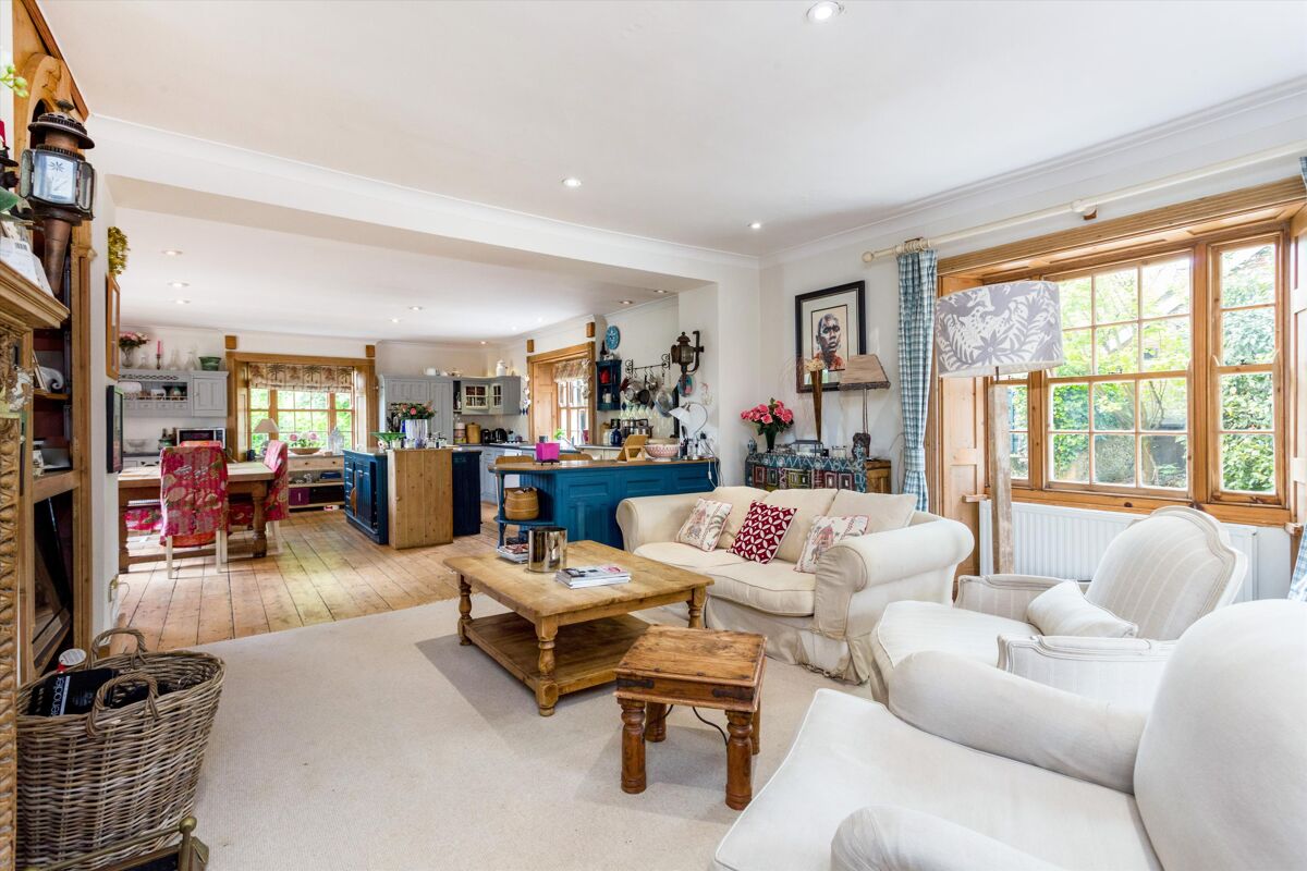 house for sale in Quarley, Andover, Hampshire, SP11 CHO012071390