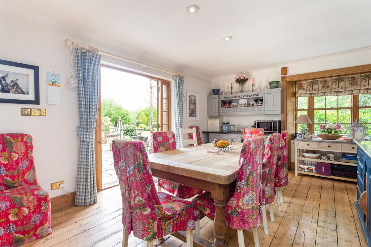 house for sale in Quarley, Andover, Hampshire, SP11 CHO012071390