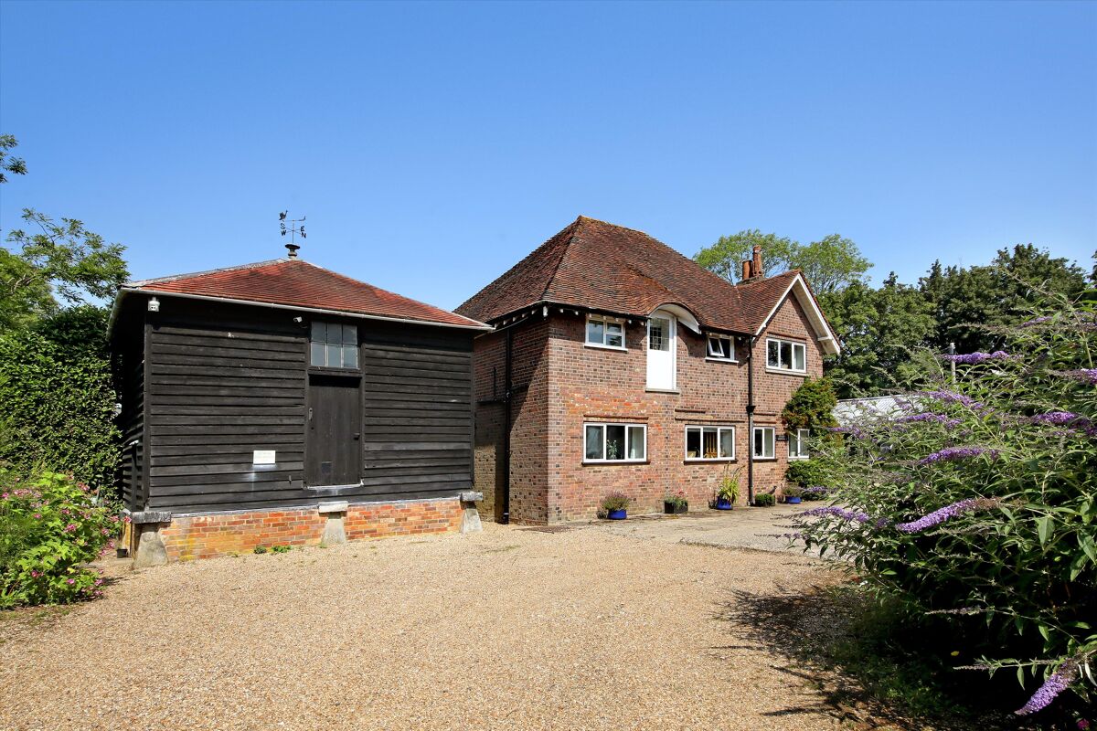 house for sale in Ashley Green Road, Buckinghamshire, HP5