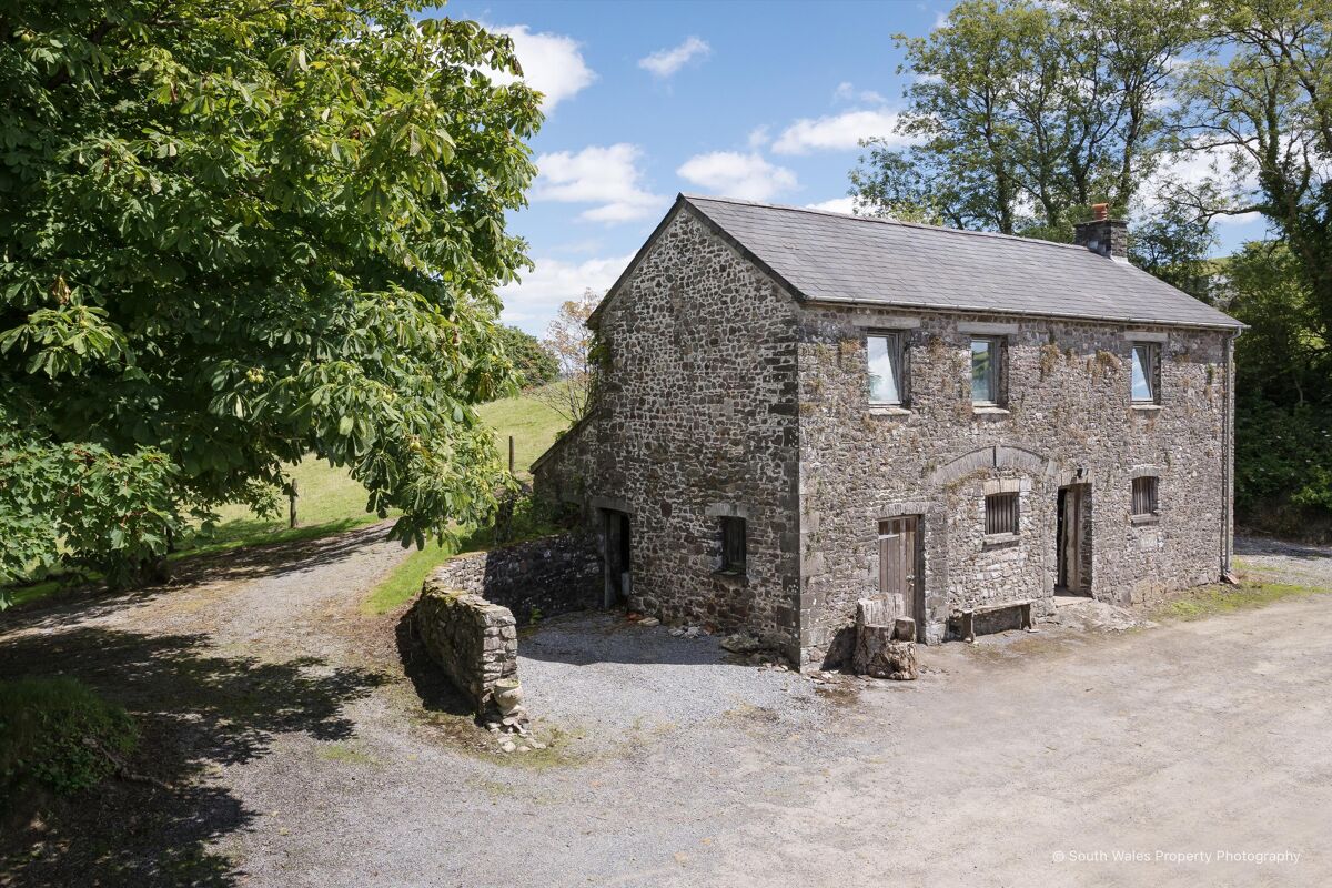 farm/estate for sale in Llangadog, Carmarthenshire, SA19 CHO012087863