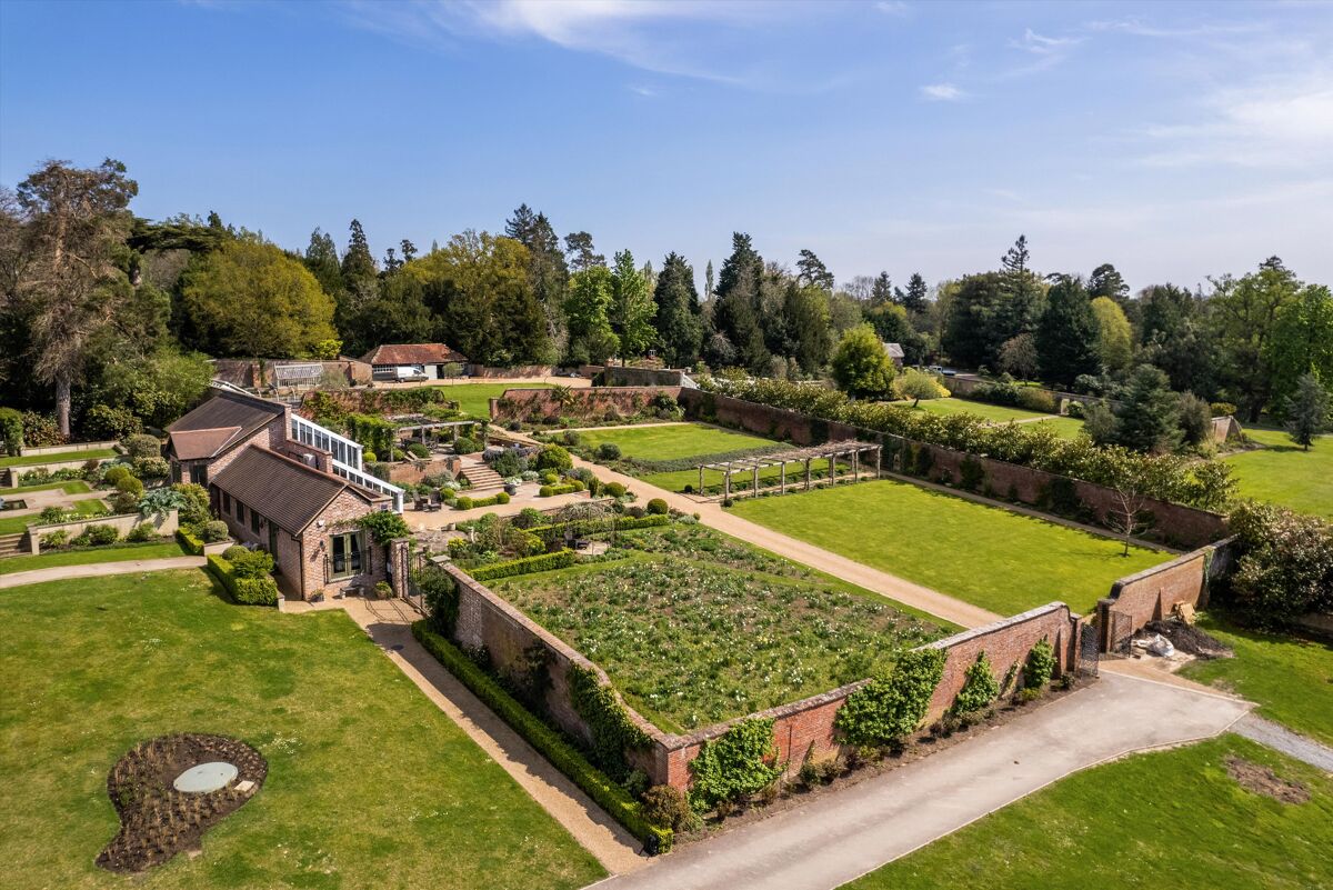 house for sale in Penshurst Road, Penshurst, Tonbridge, Kent, TN11