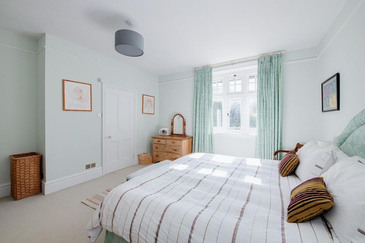 house for sale in Hawkley, Liss, Hampshire, GU33 CHO012098689