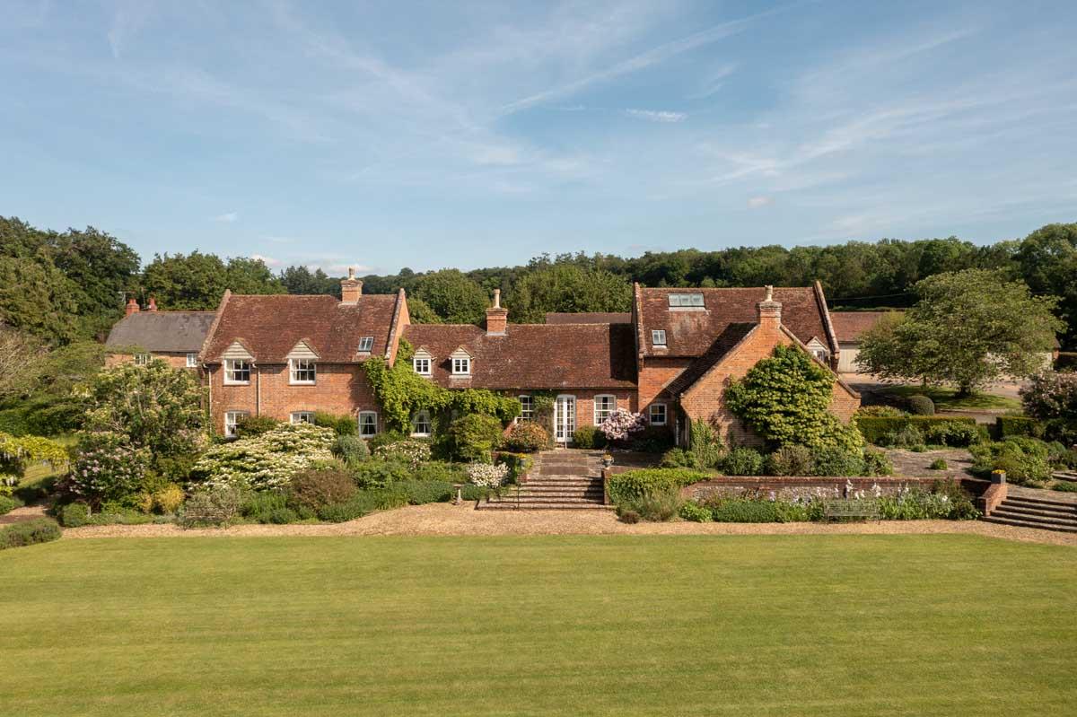 farm/estate for sale in Beech Farm, Beech Lane, Woodcote, Reading