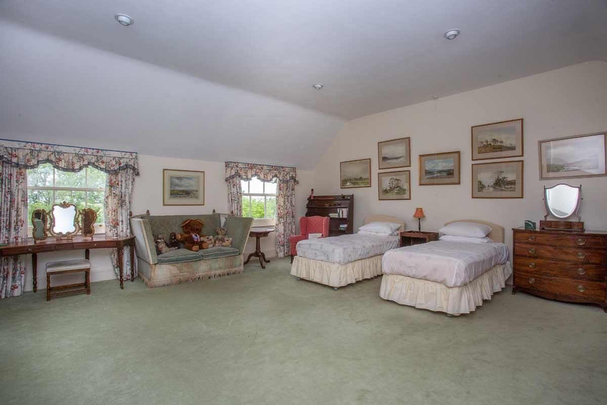 farm/estate for sale in Beech Farm, Beech Lane, Woodcote, Reading