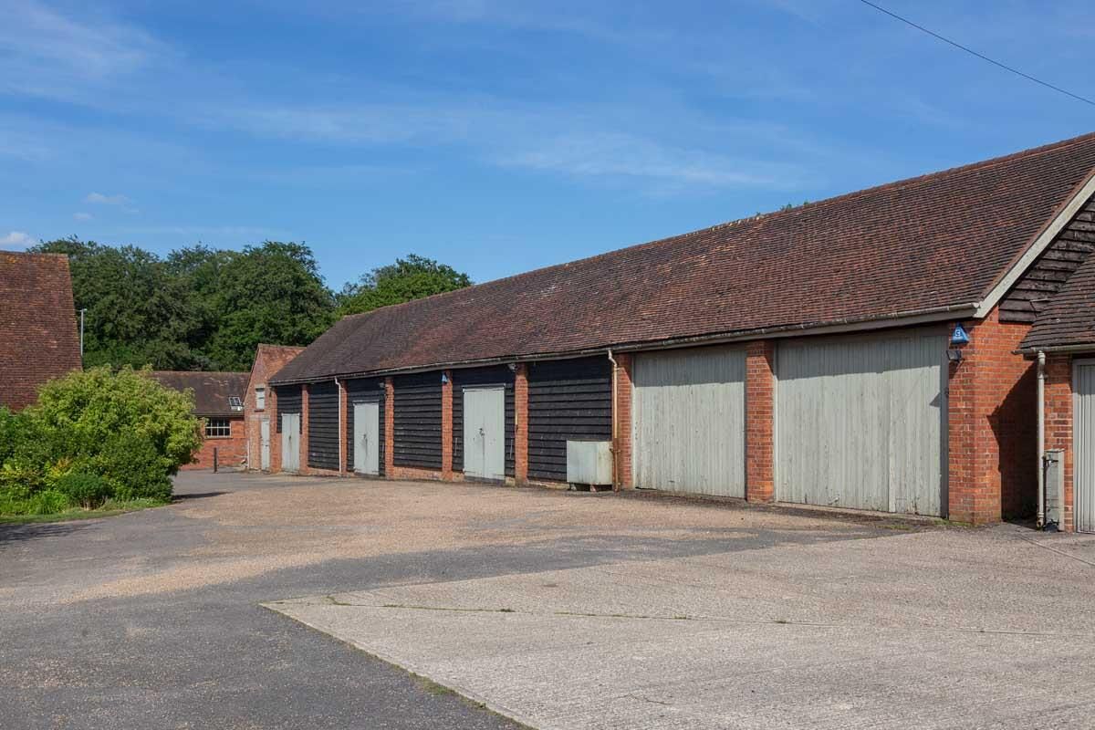 farm/estate for sale in Beech Farm, Beech Lane, Woodcote, Reading