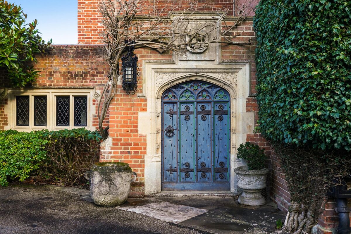 house for sale in London Road, Windlesham, Surrey, GU20 CHO012108652