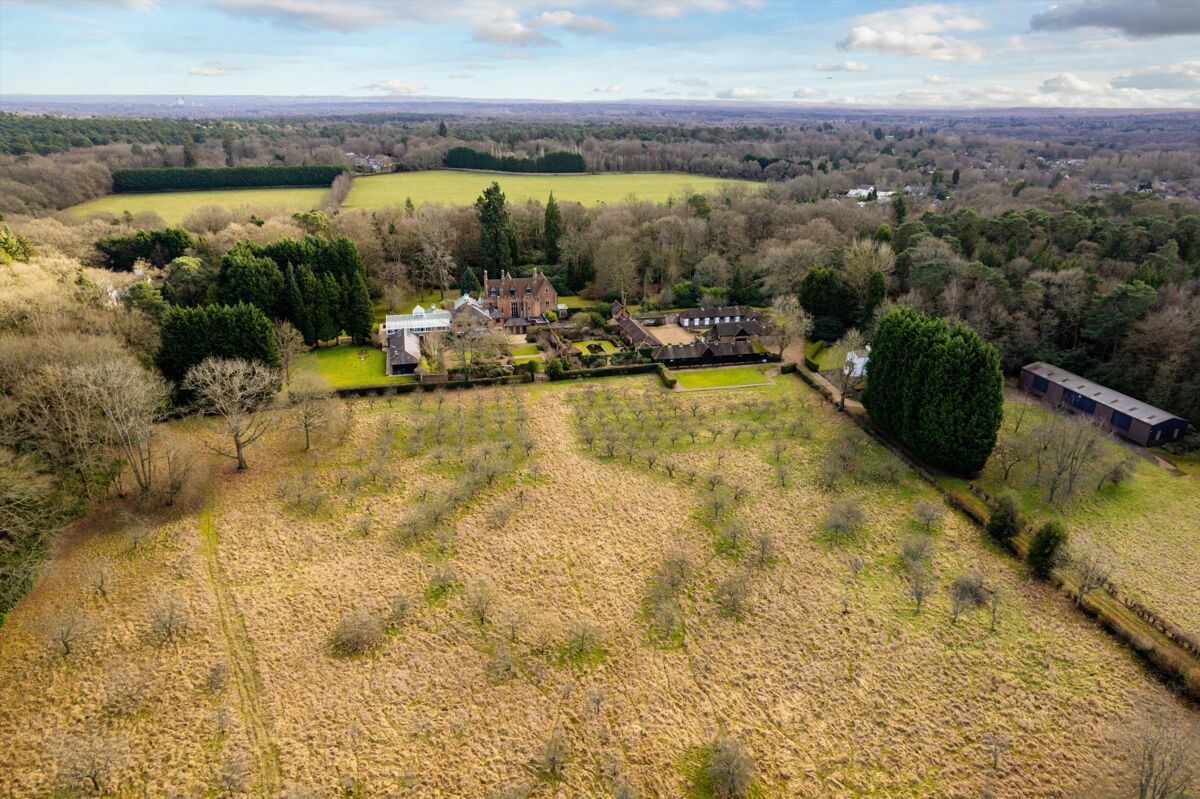 house for sale in London Road, Windlesham, Surrey, GU20 CHO012108652