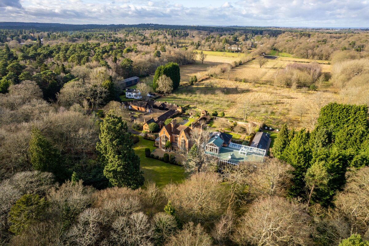 house for sale in London Road, Windlesham, Surrey, GU20 CHO012108652