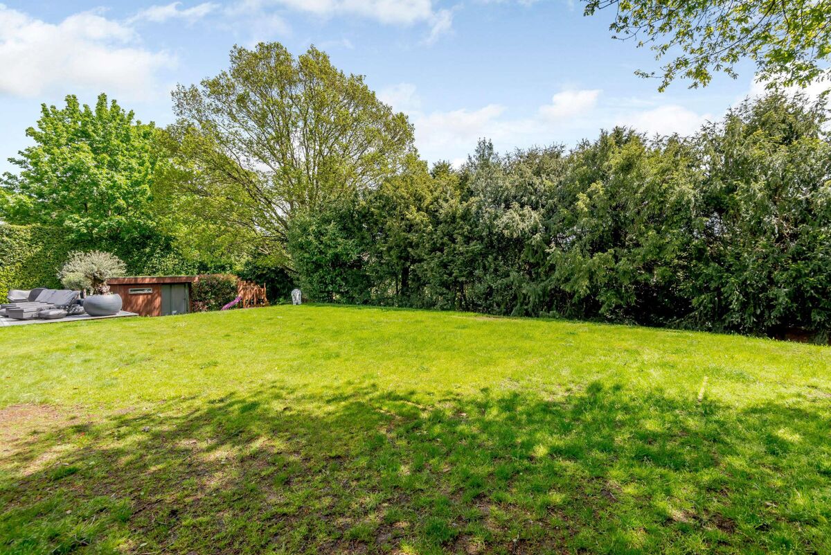 house for sale in Top Park, Gerrards Cross, SL9 CHO012120815 Knight Frank