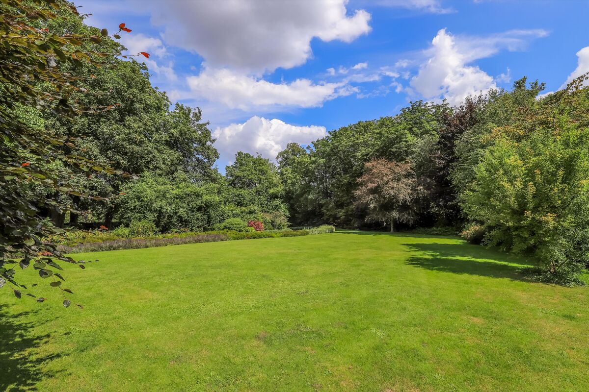 house for sale in Abbotts Ann, Andover, Hampshire, SP11 CHO012135269