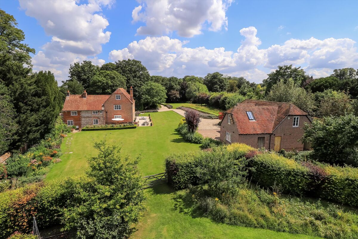 house for sale in Abbotts Ann, Andover, Hampshire, SP11 CHO012135269