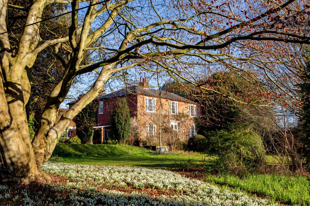 house for sale in Beenham, Reading, Berkshire, RG7 CHO012157163 Knight Frank