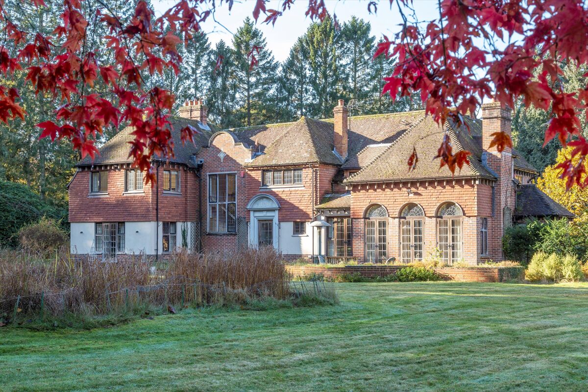 house for sale in Road, Godalming, Surrey, GU8 CHO012178971 Knight Frank