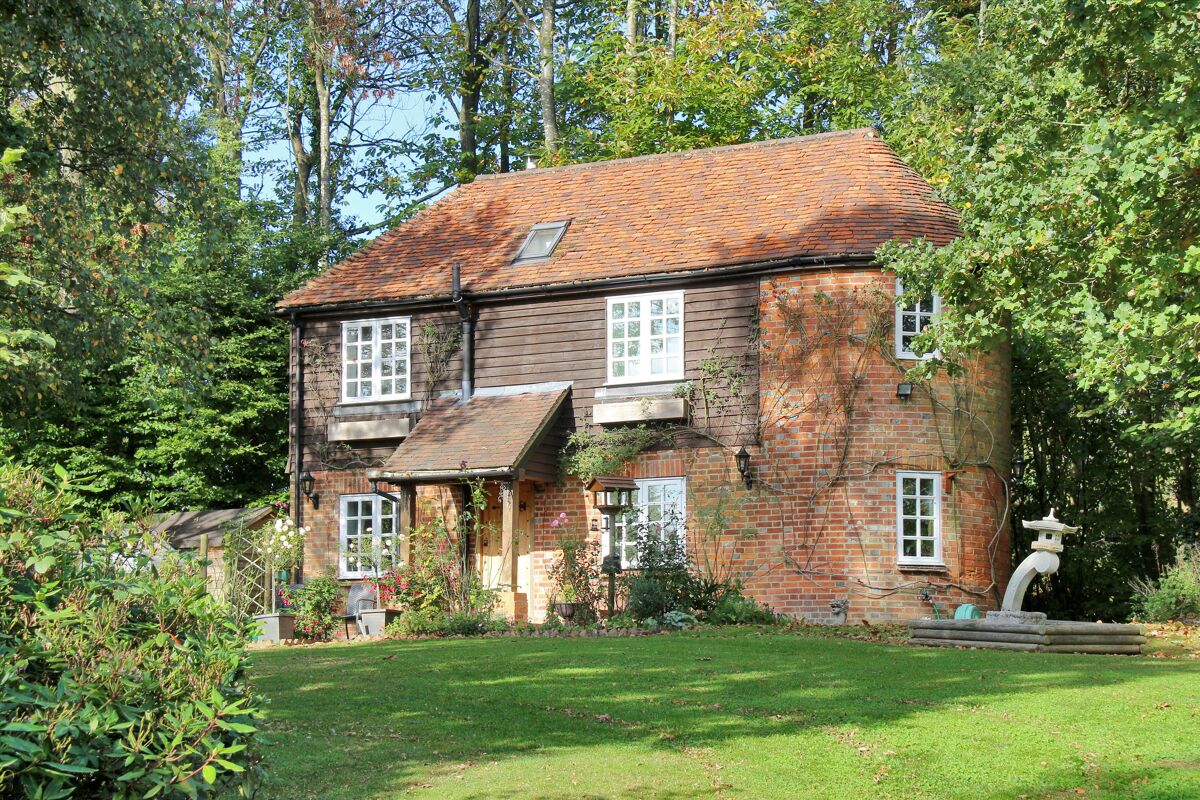 8 Bedroom House for Sale in West Peckham, Near Plaxtol, Kent Knight Frank